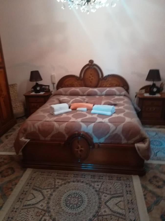 Rent Room Joe Via Dante 77 Solarino ภายนอก รูปภาพ