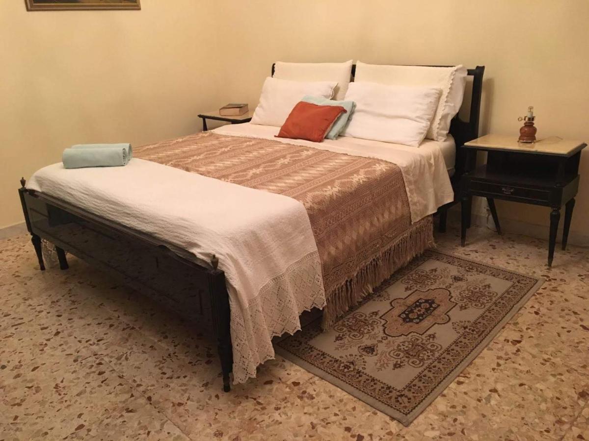 Rent Room Joe Via Dante 77 Solarino ภายนอก รูปภาพ